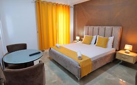 Hotel Adi-Vera
