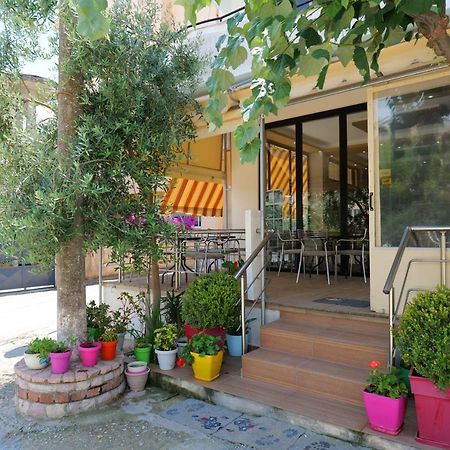 Hotel Adi-Vera Σαράντα Εξωτερικό φωτογραφία