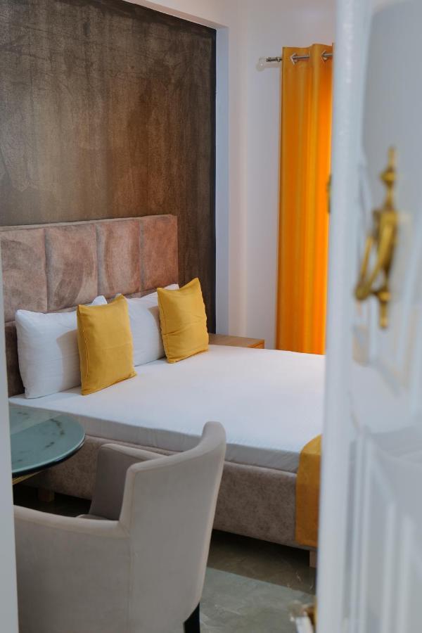 Hotel Adi-Vera Σαράντα Εξωτερικό φωτογραφία